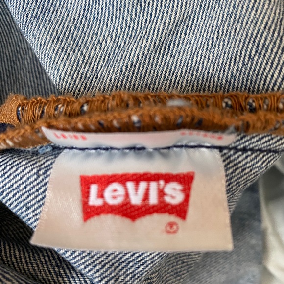 Jeans - Picture 4 of 5